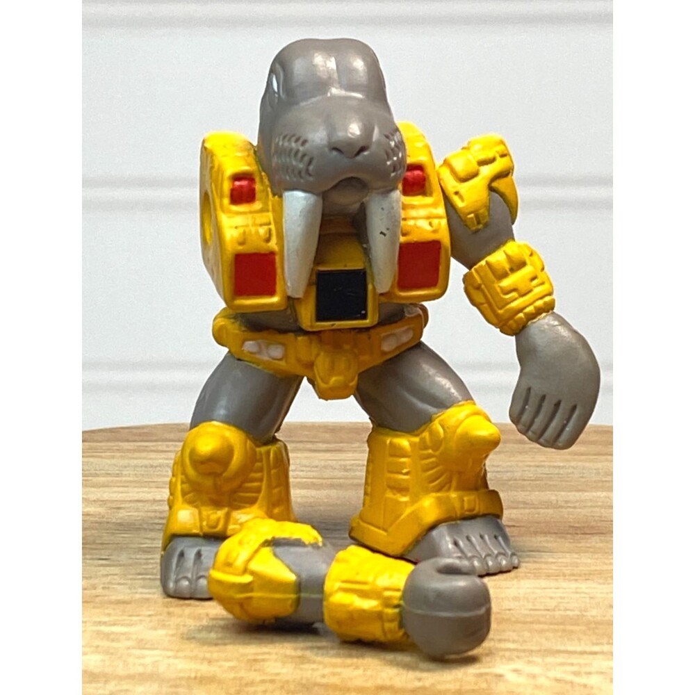 Battle Beasts Wolfgang Walrus #37 Action Figure 1987 Hasbro Takara Repair Arm